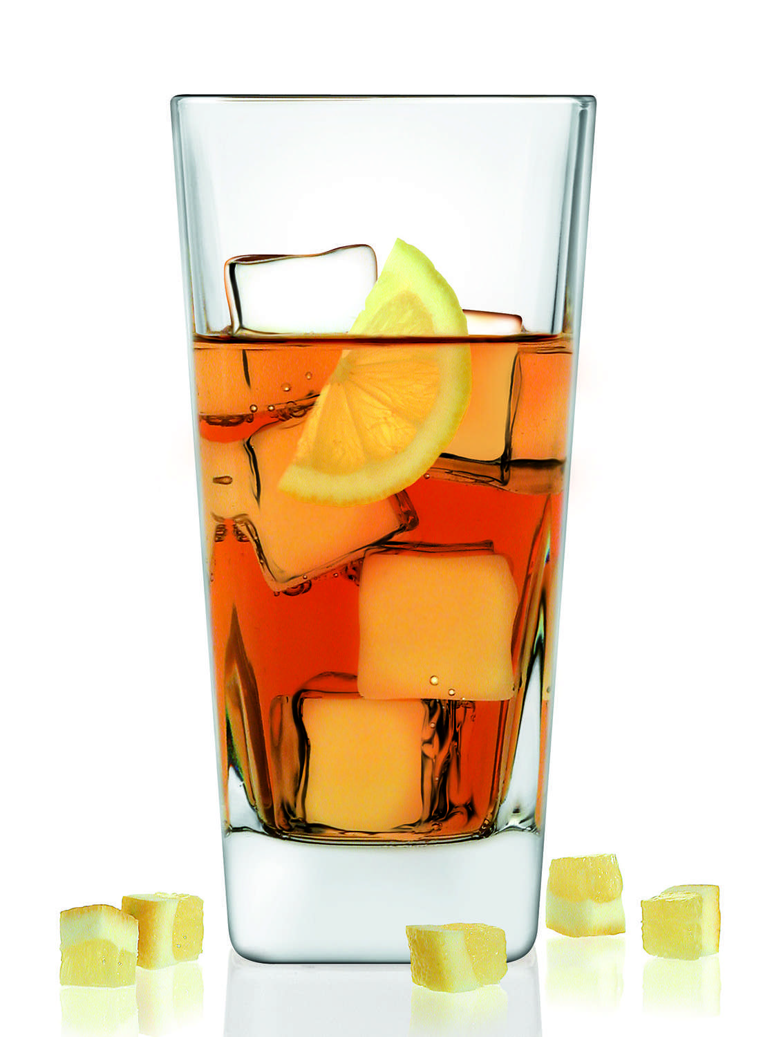 transparent glass tumbler