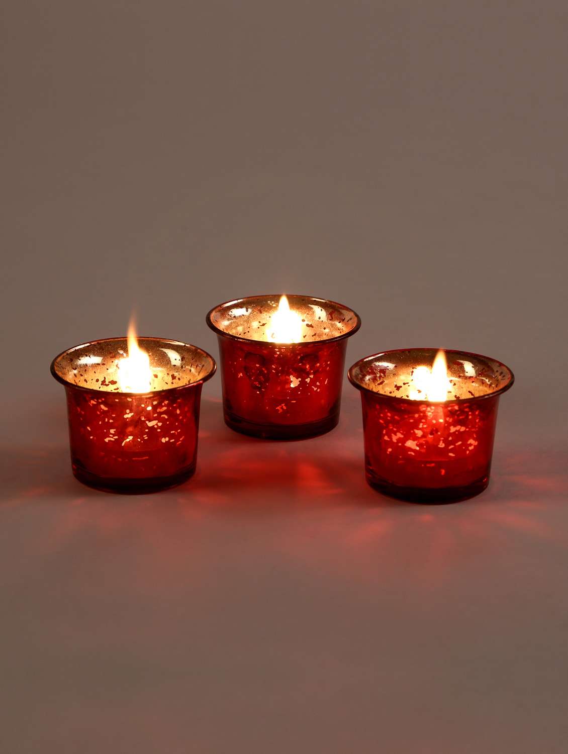 metallic red glass candle/tealight holder