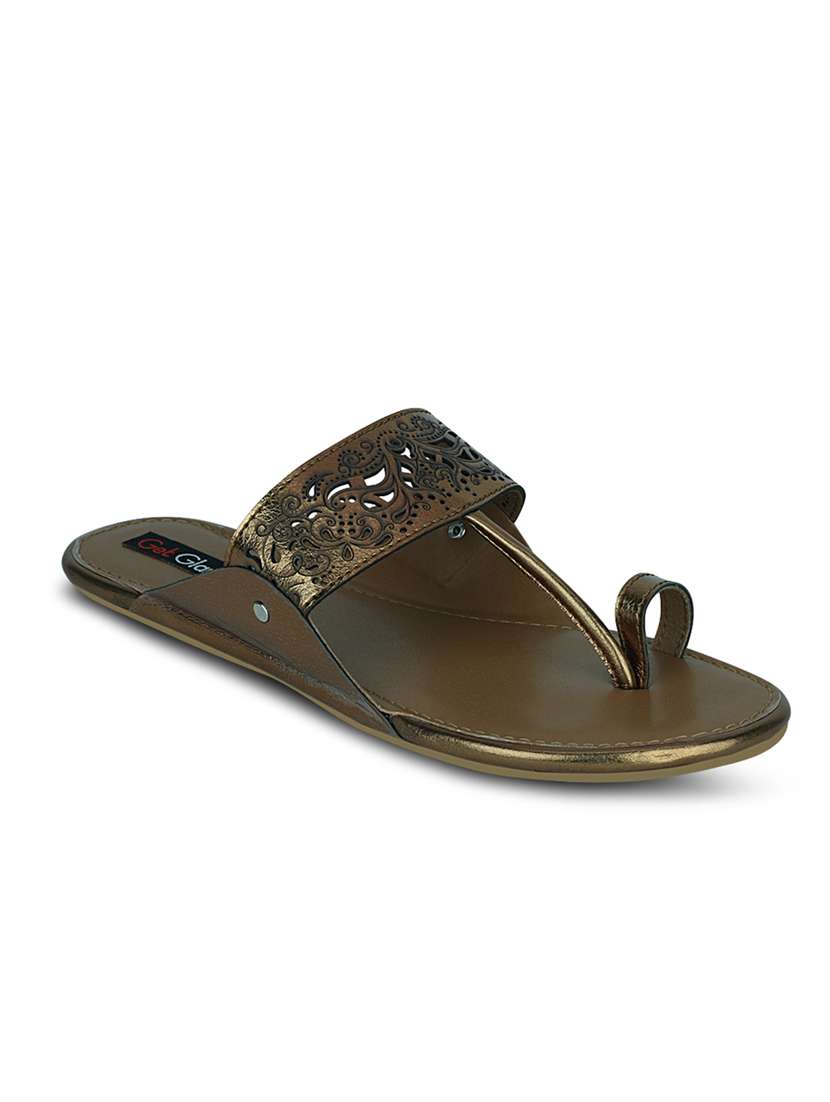 brown leatherette one toe sandal