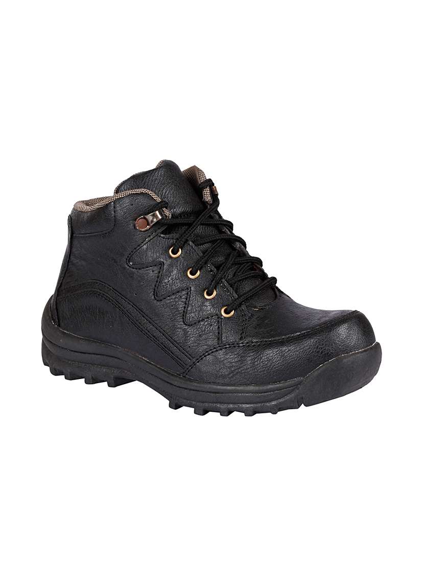 black leatherette boot