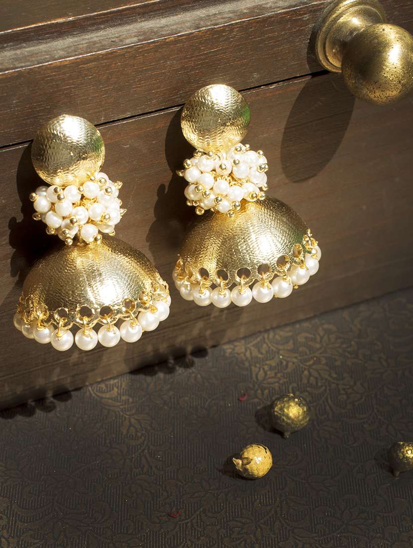 gold metal alloy earring