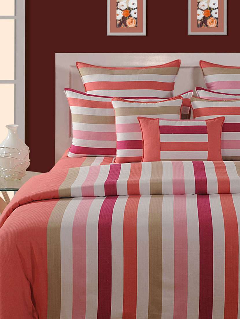 striped cotton bed sheet with pillow covers