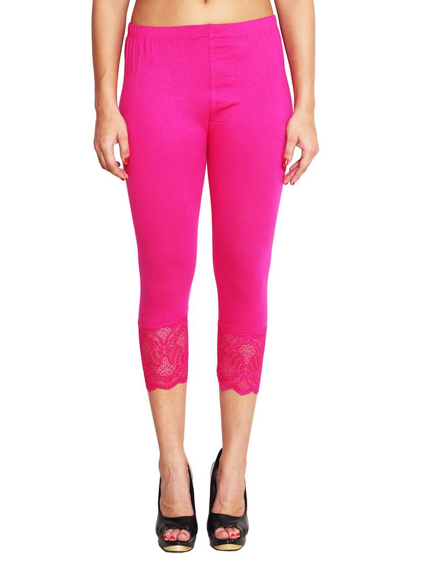 pink color, viscose capri with lace