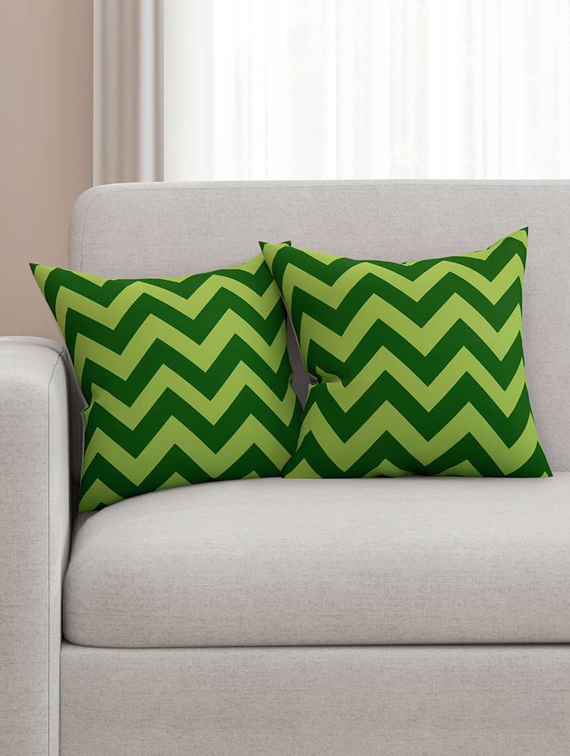 green cotton printed cushion cover (set of 2)