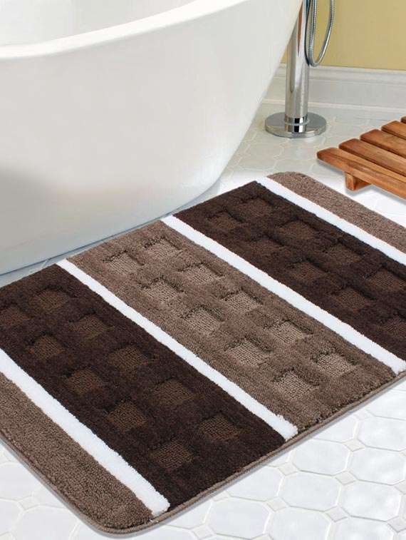multi colored polyester bath mat