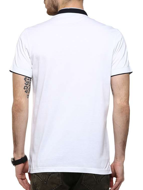 mufti mens white slim fit mid rise tshirts - 11716130 - Standard Image - 2