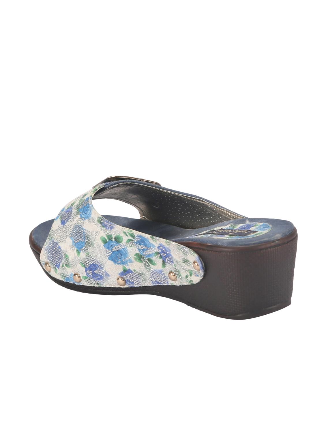 blue canvas wedge - 12084404 - Standard Image - 2