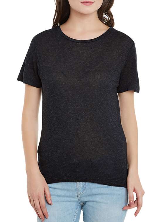 black cotton tee