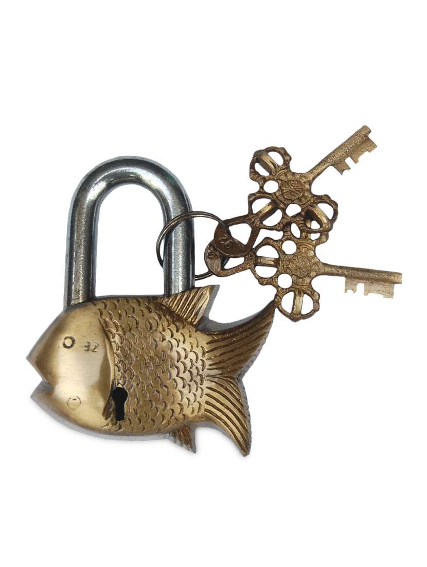 door pad lock of fish figure made of brass