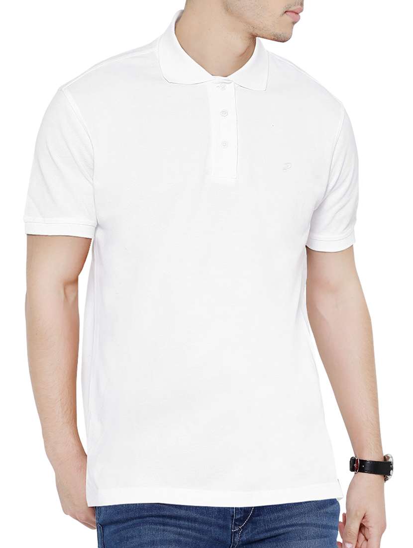 white cotton  t-shirt