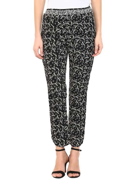 black printed cigarette pant