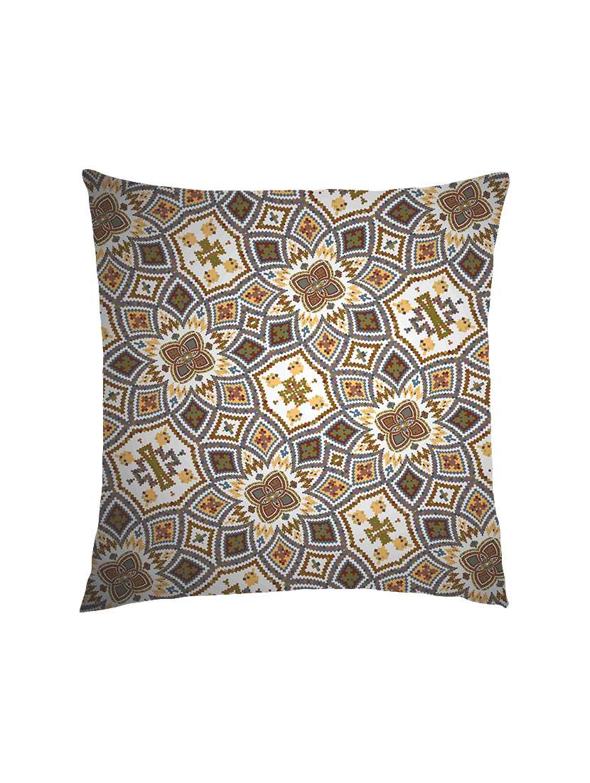 digital printed cushion cover with geomtric pattern