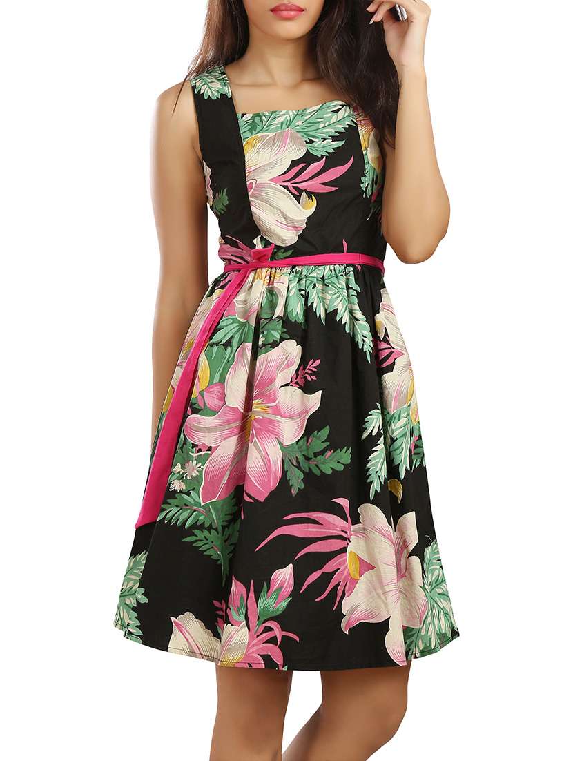 women's fit & flare floral dress