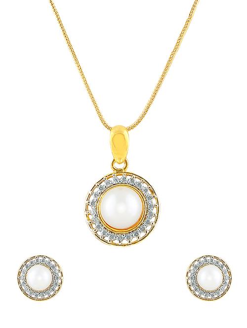 gold brass set - 13429646 - Standard Image - 0