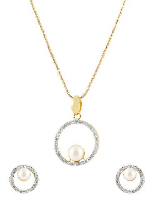 gold brass set - 13429678 - Standard Image - 0