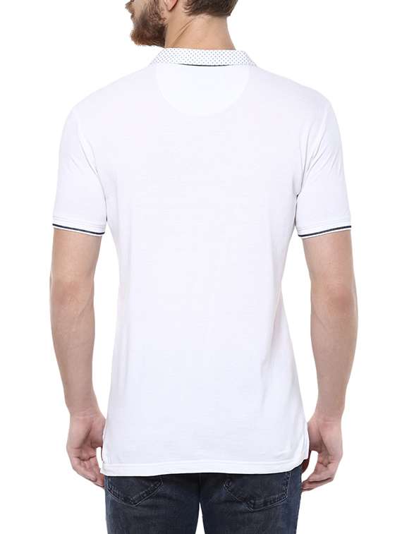 white cotton t-shirt - 13834935 -  Standard Image - 2