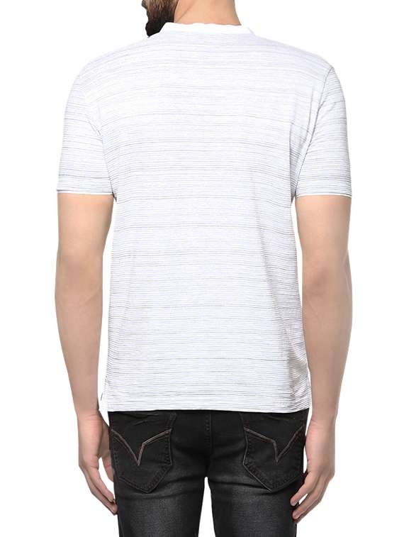 white cotton t-shirt - 13834936 -  Standard Image - 2