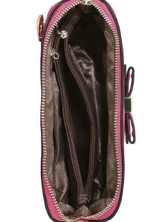 pink leatherette  regular clutch - 13916882 -  Standard Image - 2