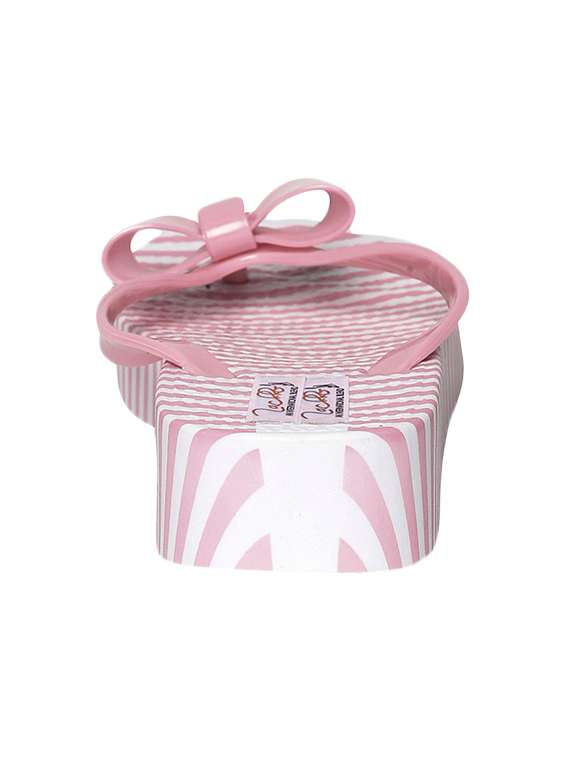 pink rubber flip flop - 13942110 -  Standard Image - 2