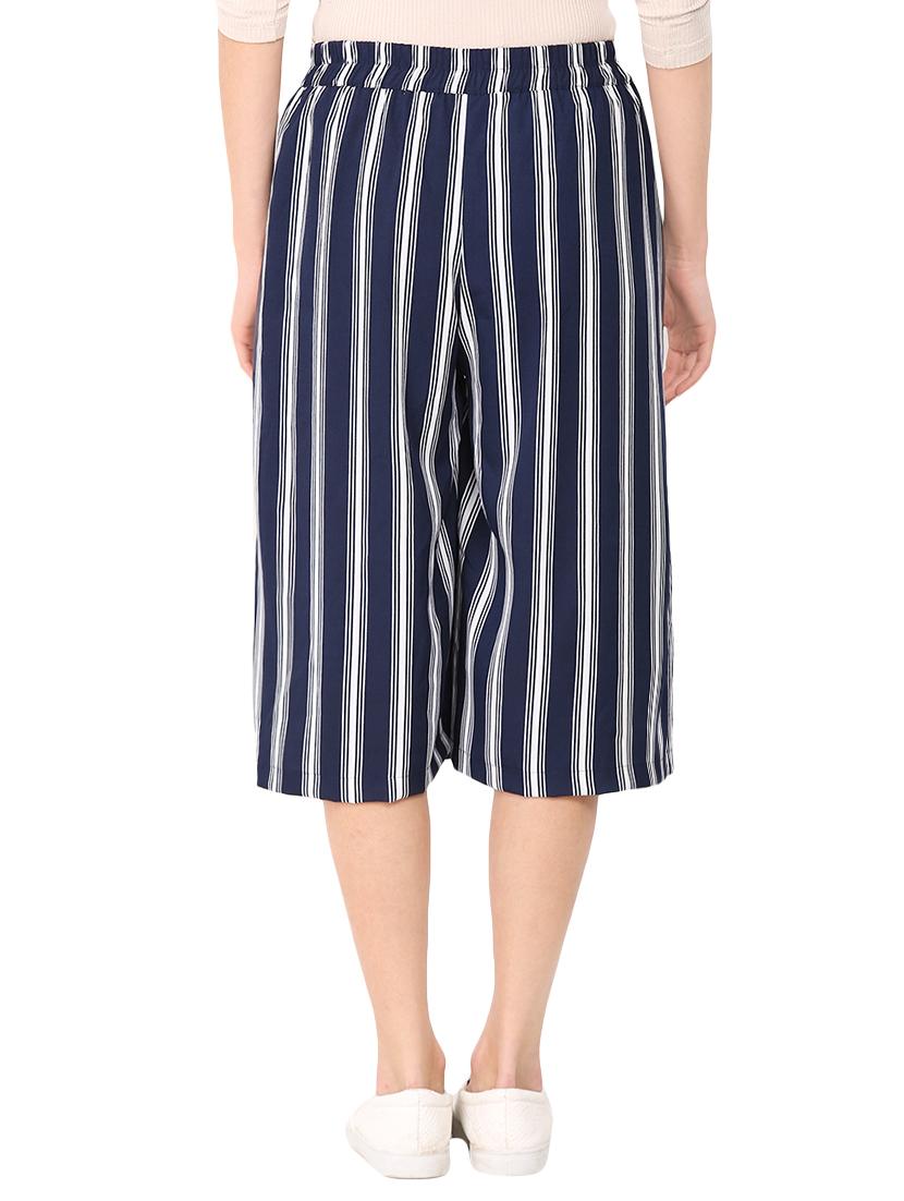 striped blue culottes - 13958613 - Standard Image - 2