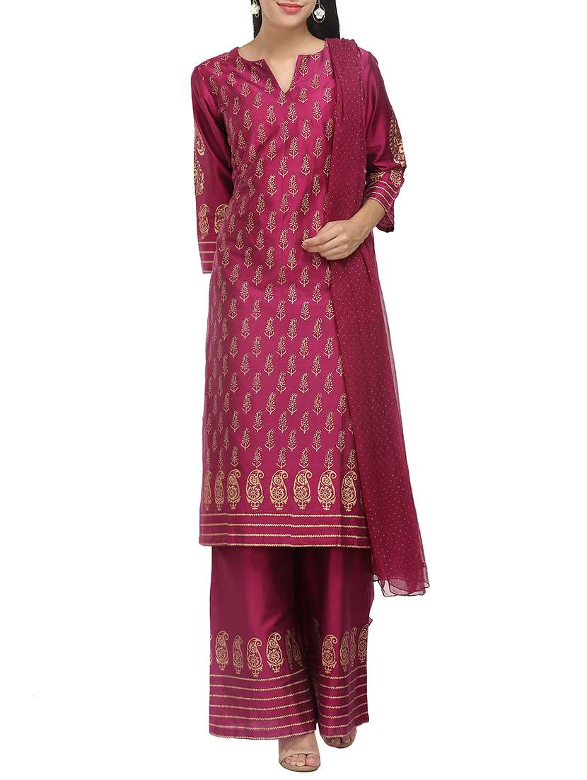 kaanchie nanggia gold block printed long kurta