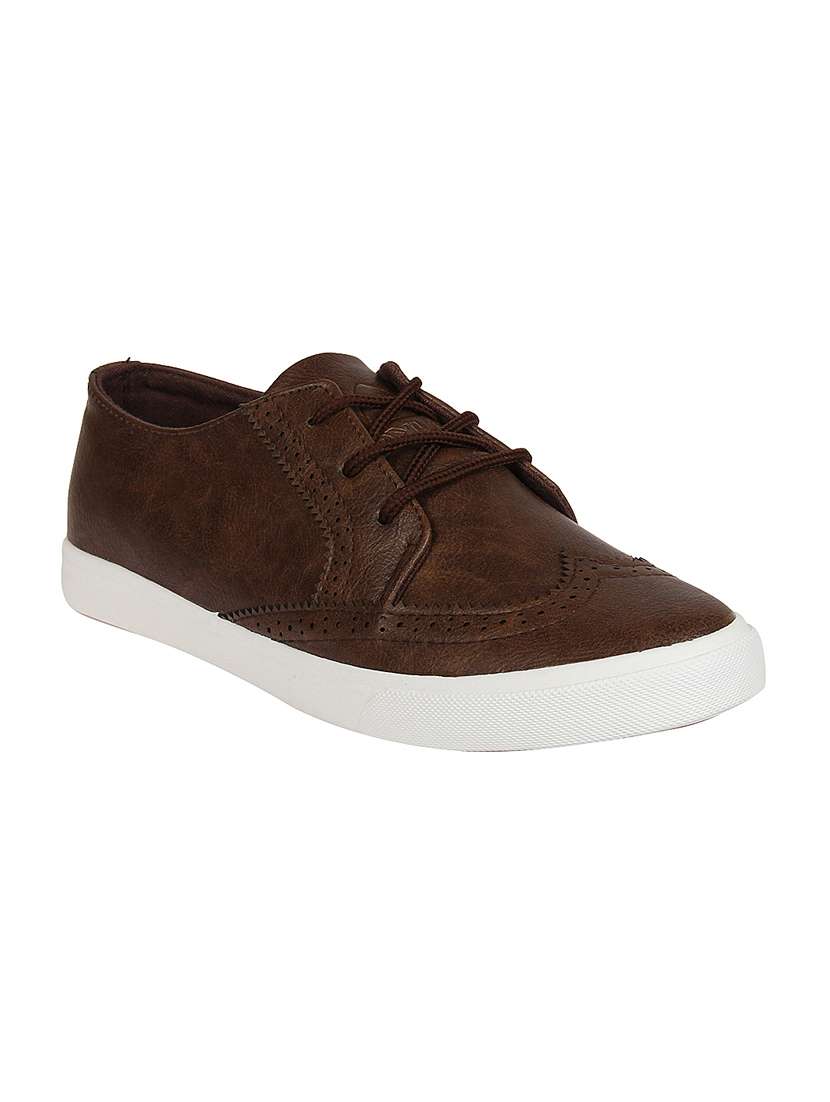 brown leatherette lace up sneaker