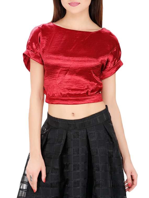 women's crop round neck top