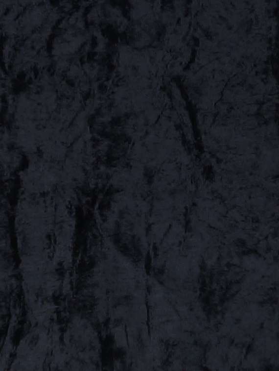 black velvet shawl - 14573366 -  Standard Image - 2