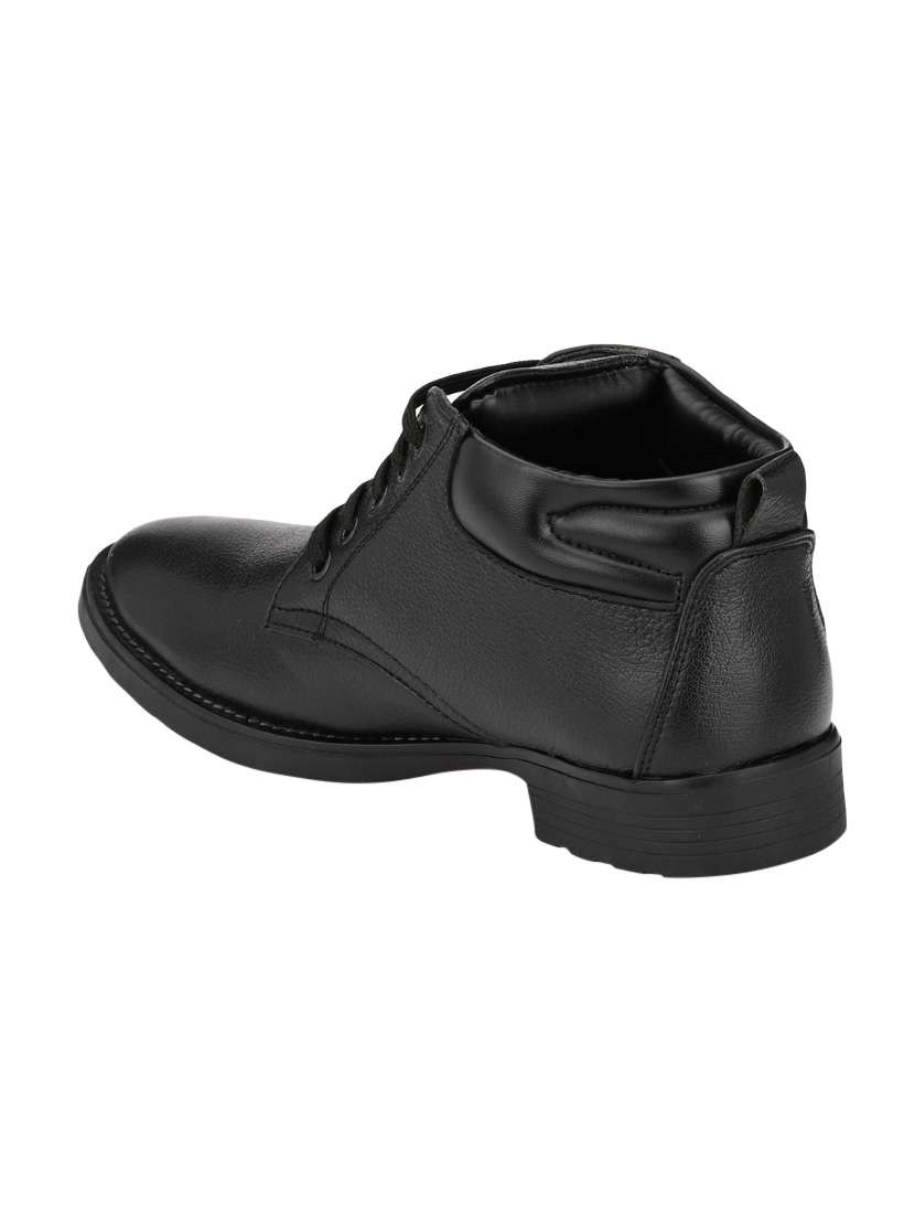 black leather formal derby - 14617764 -  Standard Image - 2