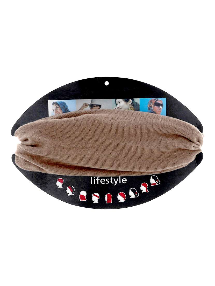 beige beanie - 14648739 -  Standard Image - 2