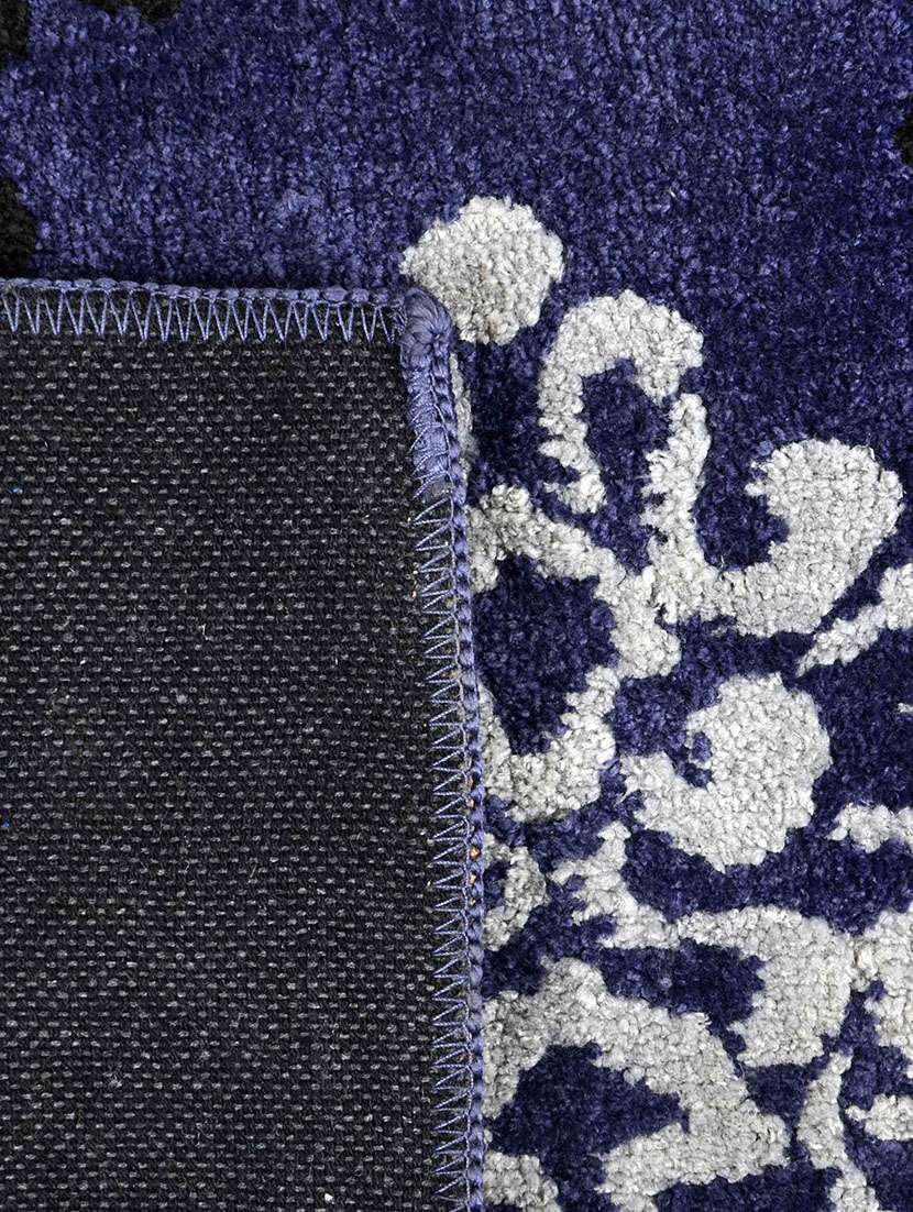 100% micro polyester super soft heavy duty unique design floor carpet. size is 4x6 feet - 14655387 -  Standard Image - 2