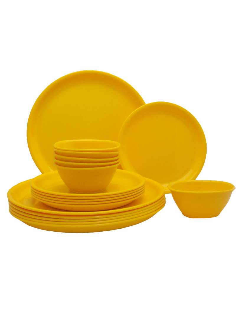  round dinner set of 18 pcs