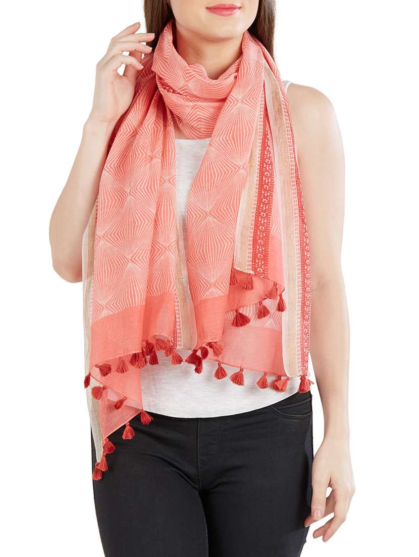 tassel detail printed stole