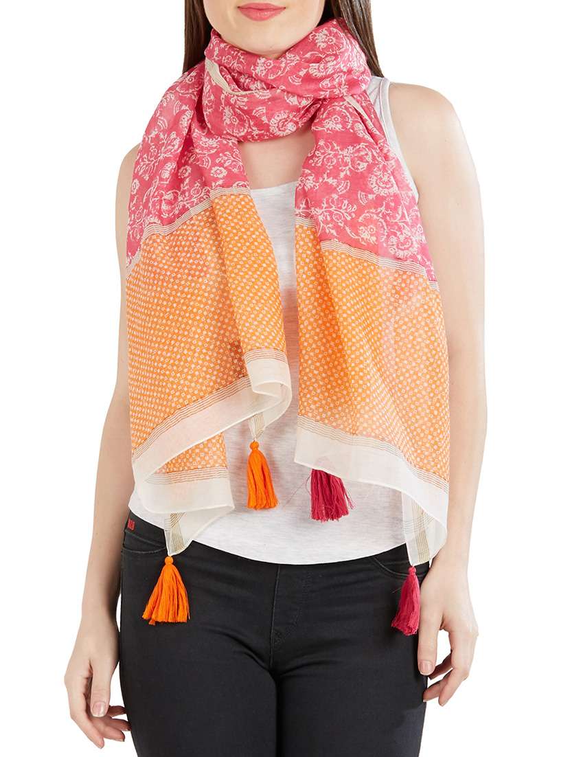 tassel detail printed stole