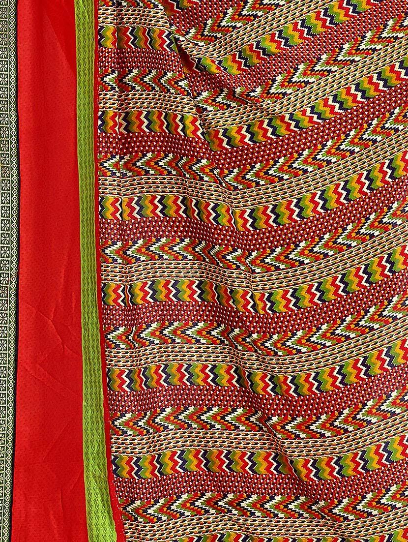 contrast bordered printed saree with blouse - 14809512 - Standard Image - 2
