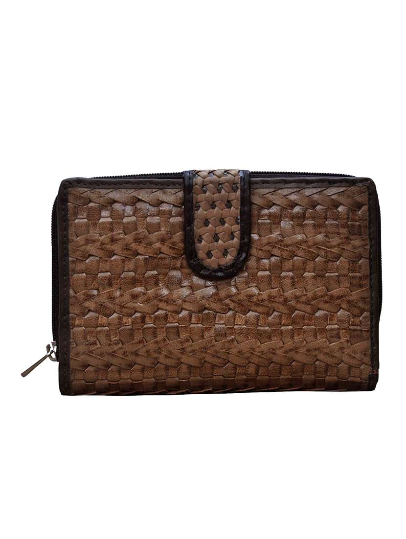 brown leather clutch