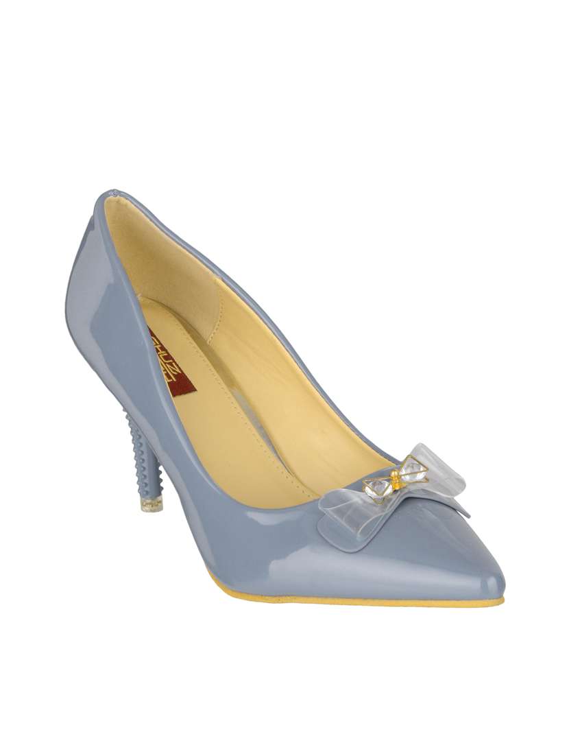 grey  slip on pump