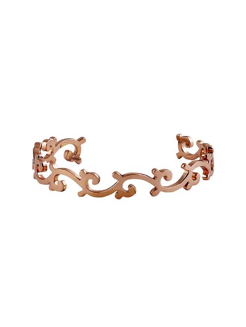 gold metal bracelet - 14968462 -  Standard Image - 0