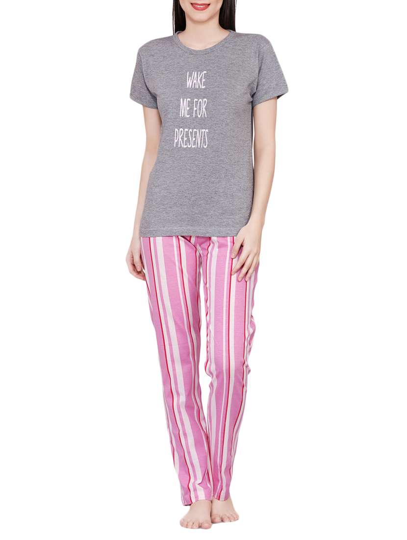 quirky text tee with striped pajama set 