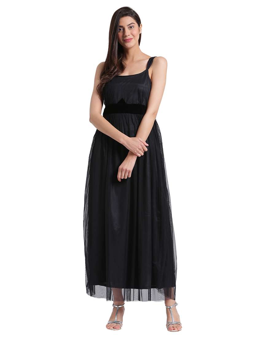 shoulder strap gathered maxi dress