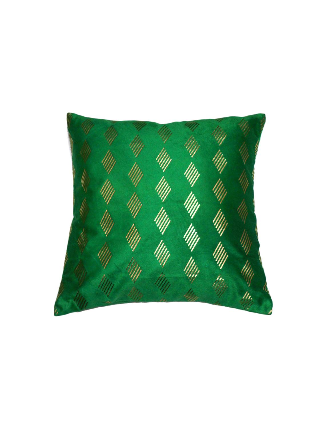 velvet cushion cover with foil print