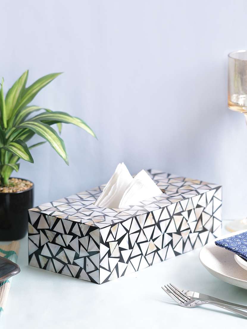 sea shells triangle tissue box