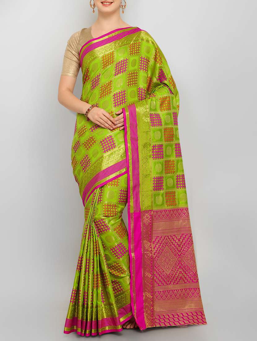 geometrical zari woven saree with blouse