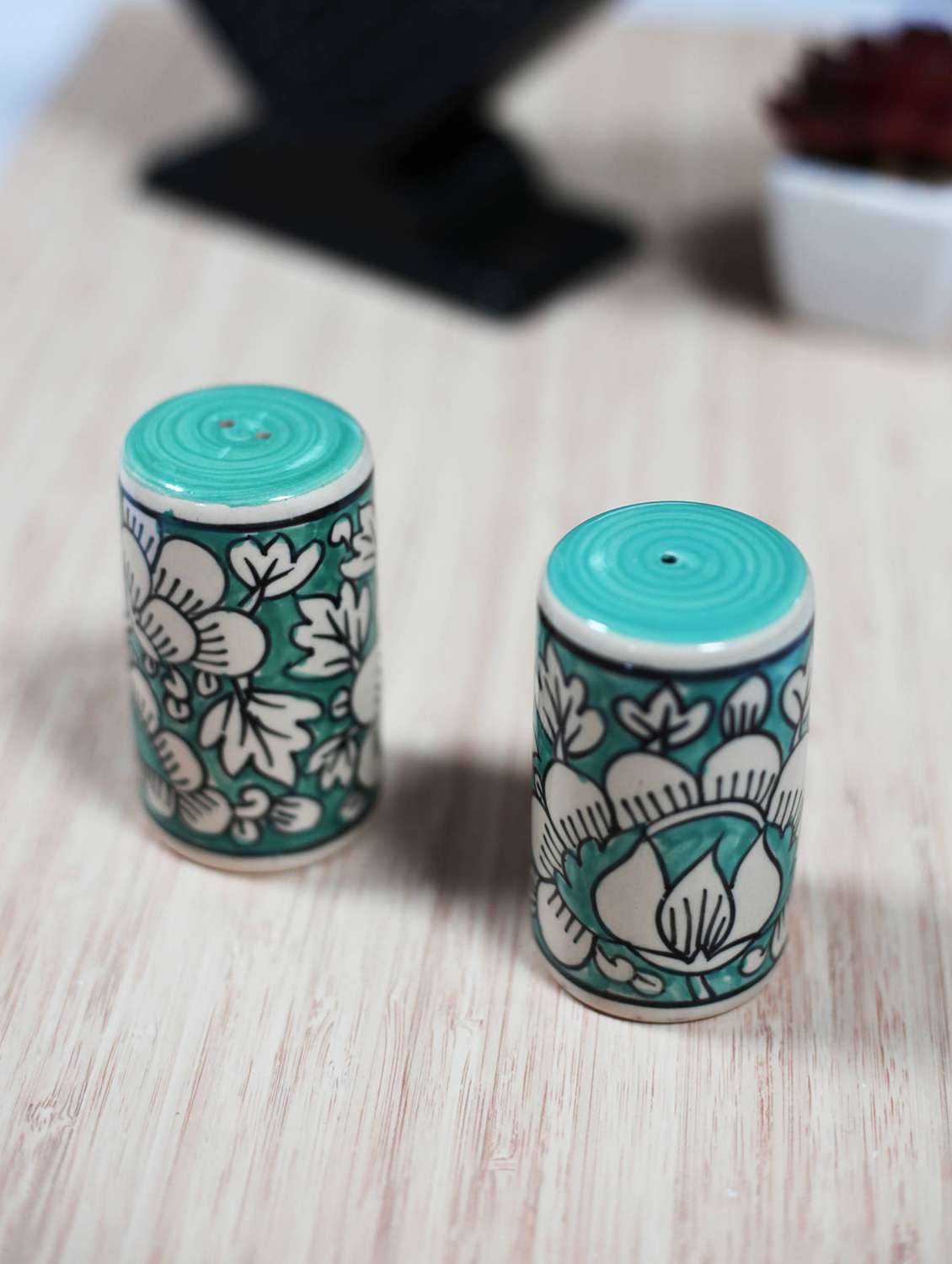 ceramic salt n pepper table set - hand painted in sea green mughal art - set of 2
