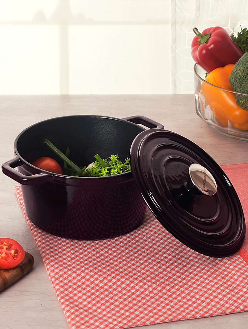 wonderchef ferro cast-iron casserole with lid 24cm
