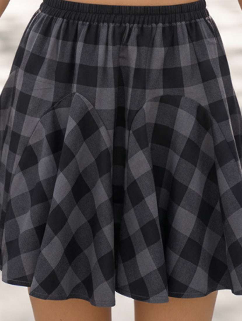 checkered gored skirt - 15322007 -  Standard Image - 2