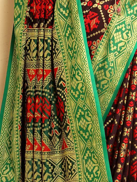 contrast border zari patola saree with blouse - 15378313 -  Standard Image - 2