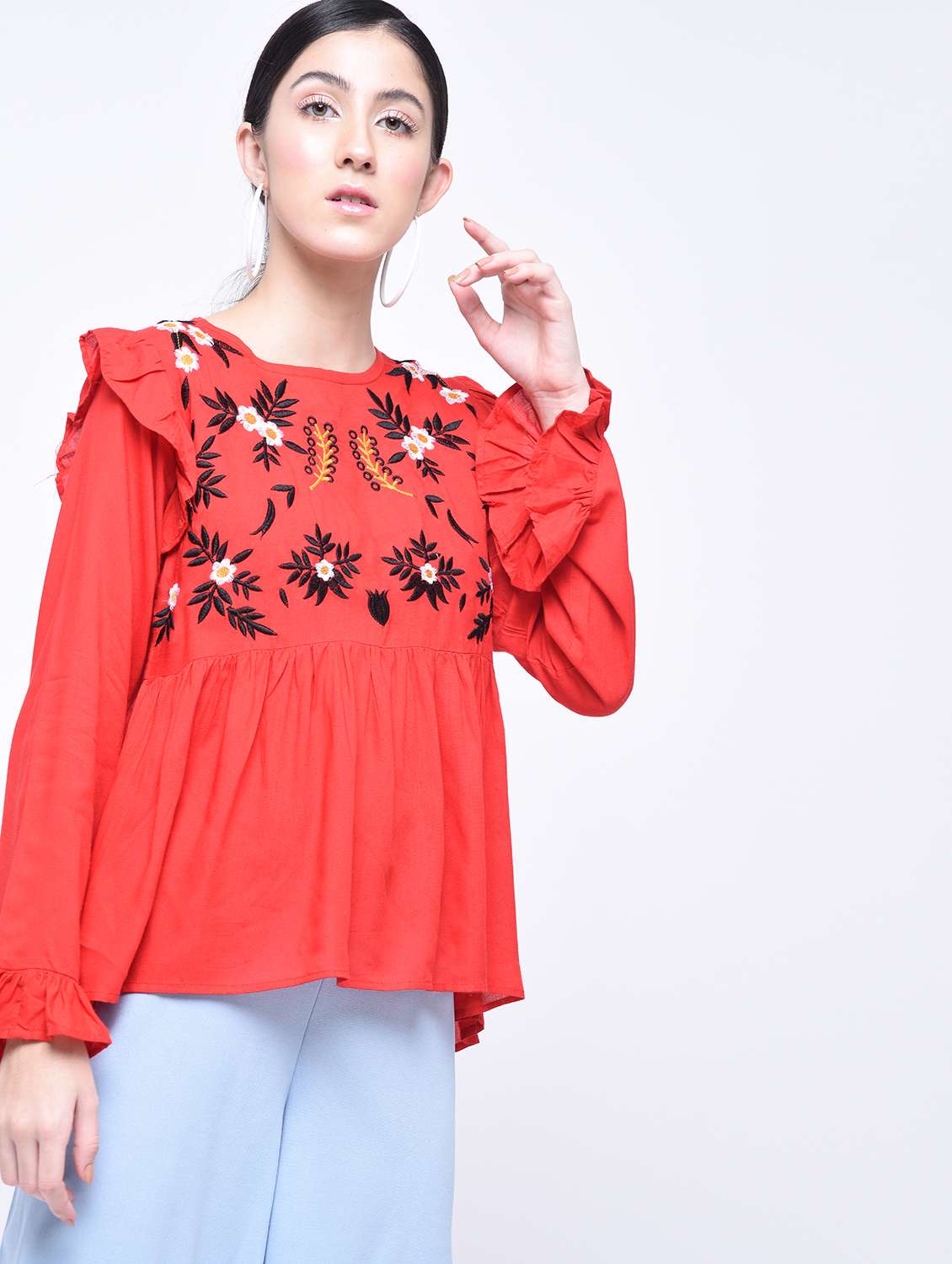 women's ruffle round neck top