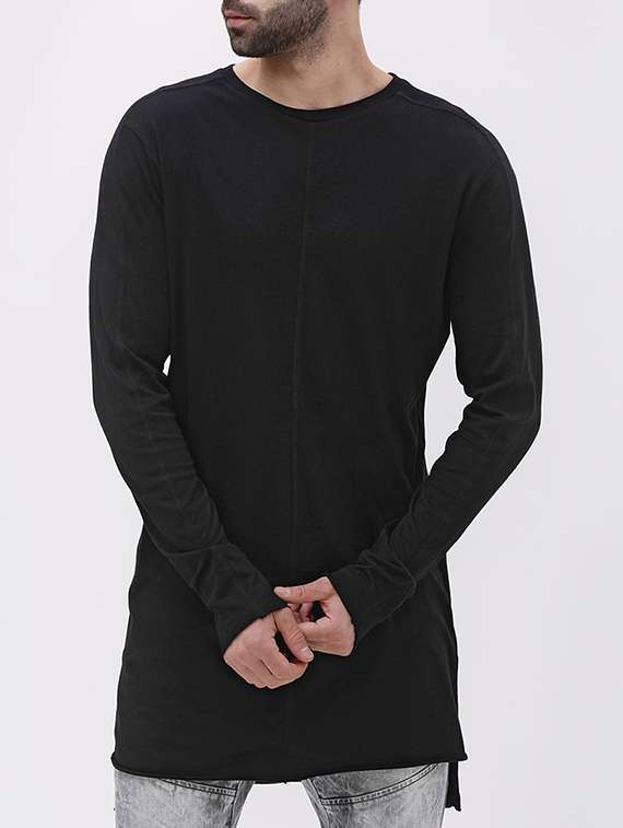 black cotton blend thumb hole t-shirt