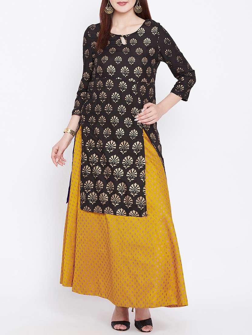 women's front slit kurta